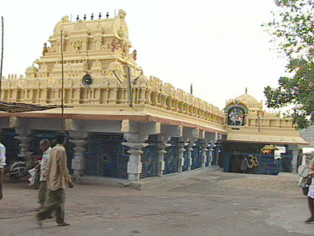 The Mahabaleshwar temple at Gokarna is respected as a Shaiva ... History has it that the Atmalinga brought by Ravana got struck here